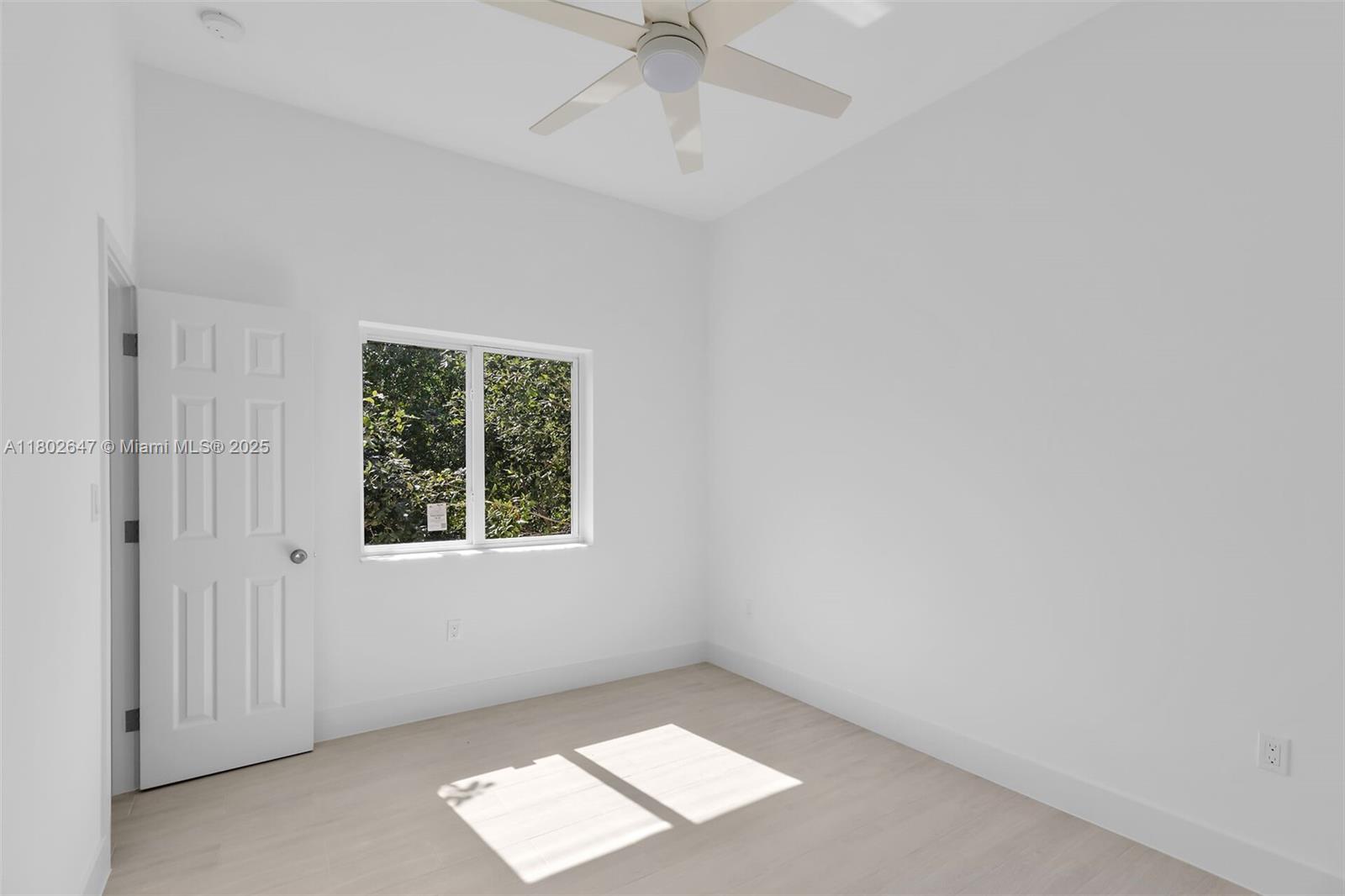 14 Tarpon Ave Property Photo 26