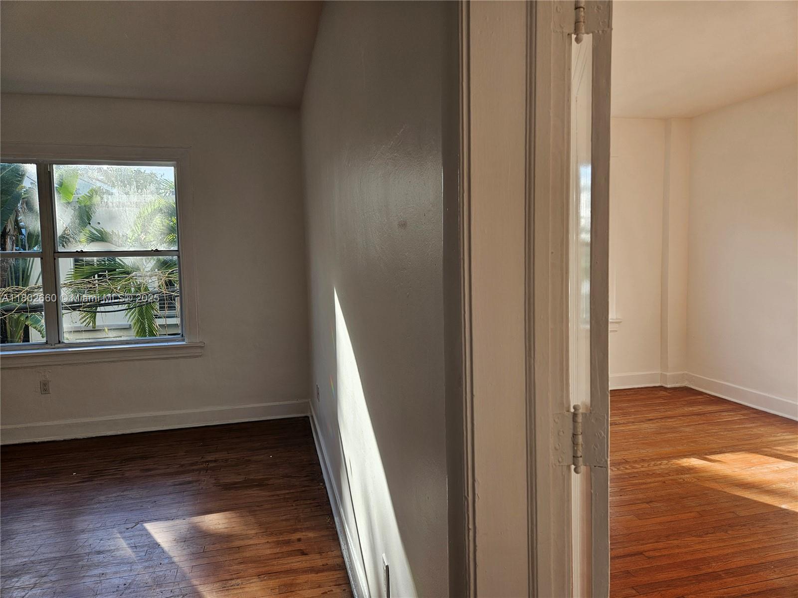 900 16th St 207 Property Photo 4