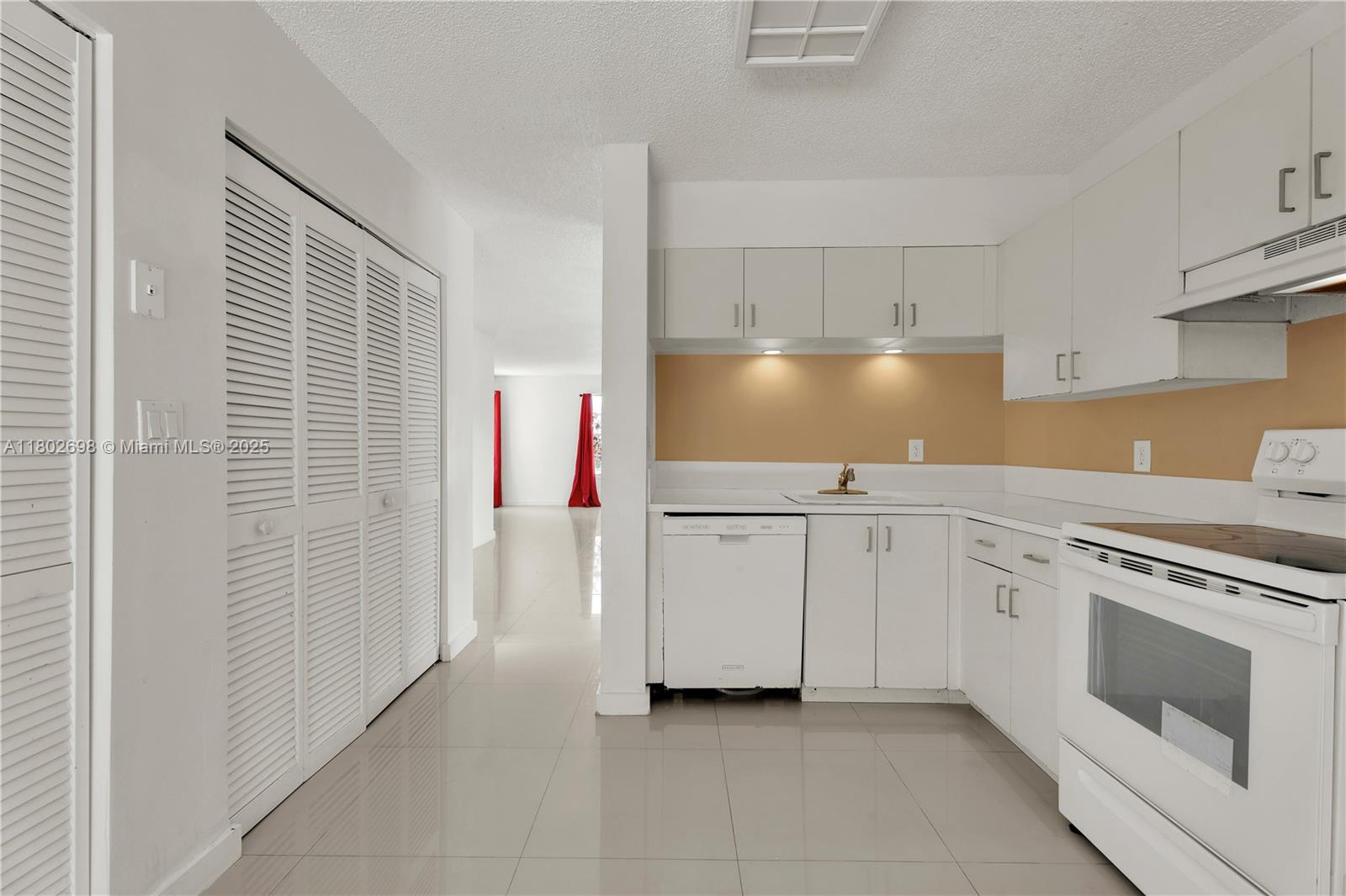 9826 Sw 222nd Ter Property Photo