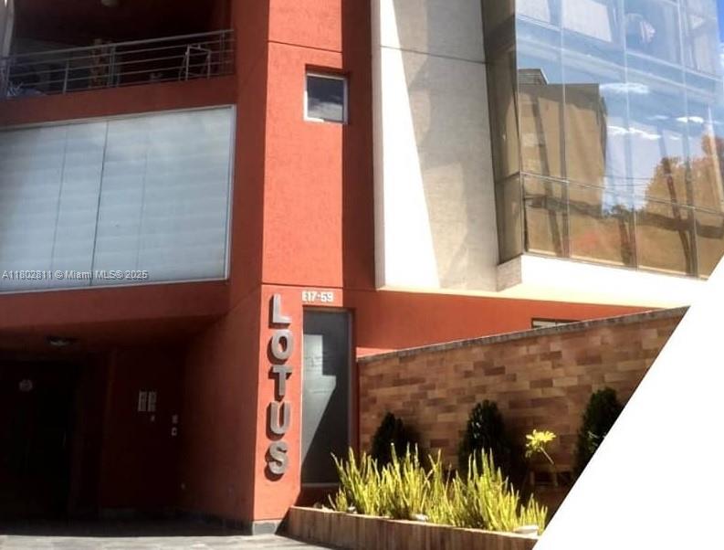 1759 Antonio Flores Jijon, Quito, Ecuador 101 Property Photo 1