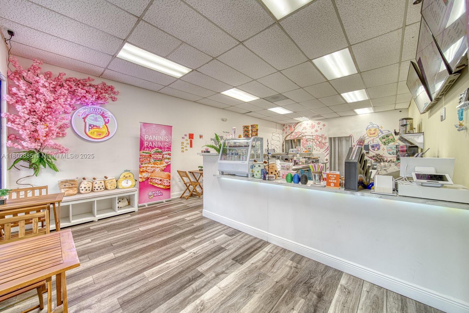 Boba Tea, Açaí Bowl & Sangucheria For Sale In Cutler Bay Property Photo 2