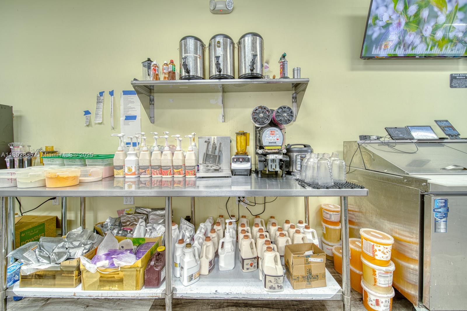 Boba Tea, Açaí Bowl & Sangucheria For Sale In Cutler Bay Property Photo 12