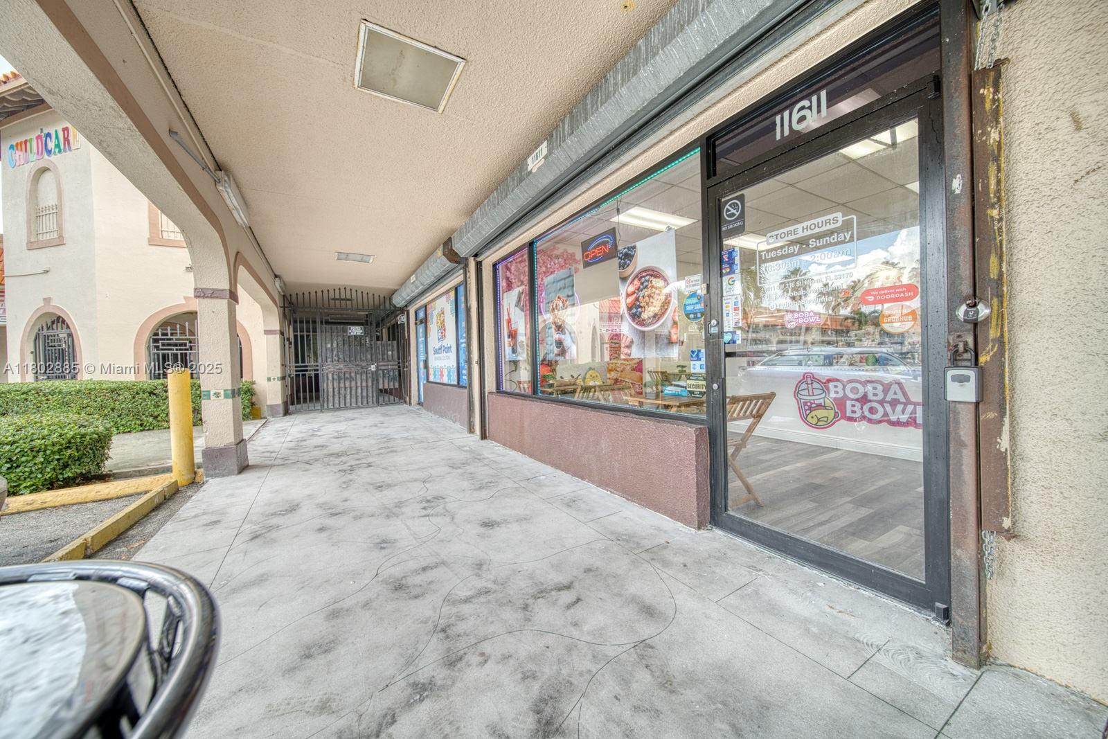 Boba Tea, Açaí Bowl & Sangucheria For Sale In Cutler Bay Property Photo 19