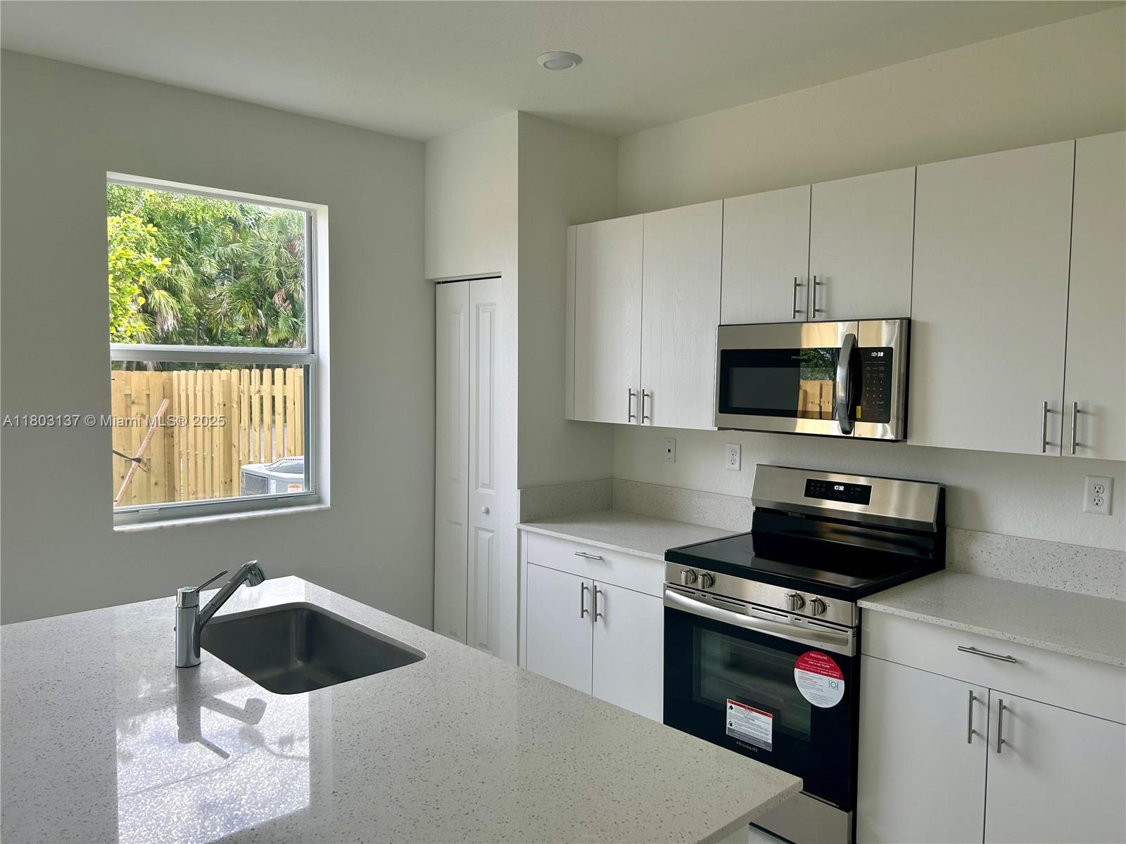 28887 Sw 162 Ct Property Photo 4