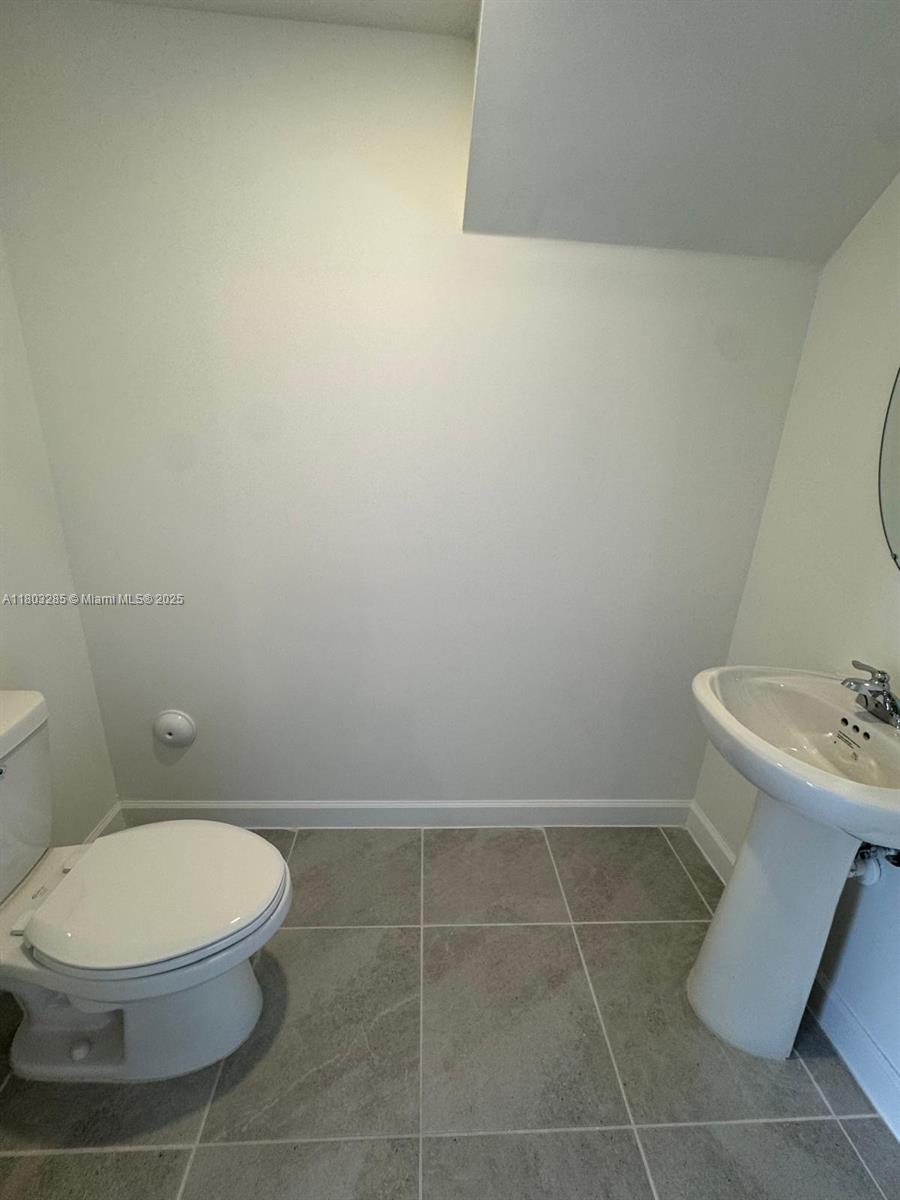 2825 Se 25 . Property Photo 26