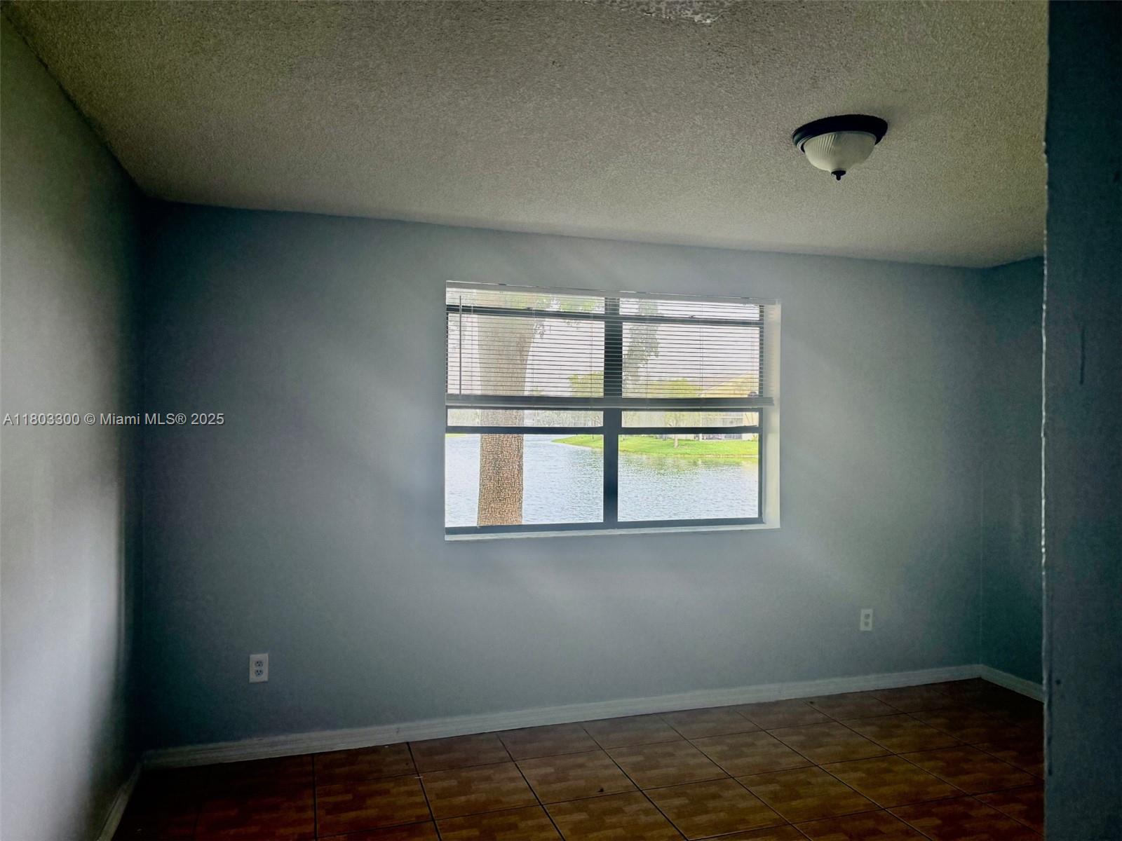 1100 Constitution Dr 1100g Property Photo 20
