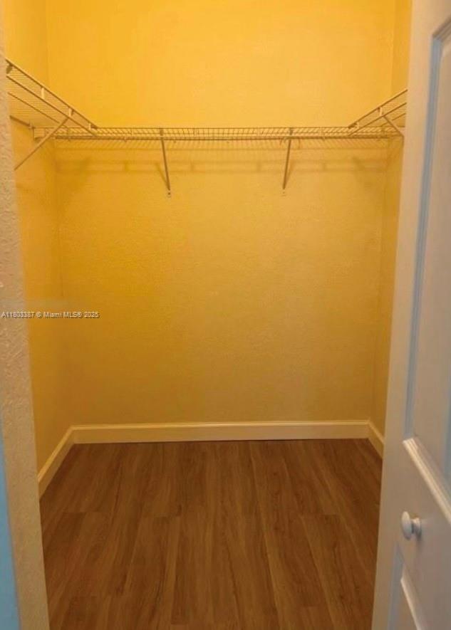 374 Ne 26th Ave 204 Property Photo 6