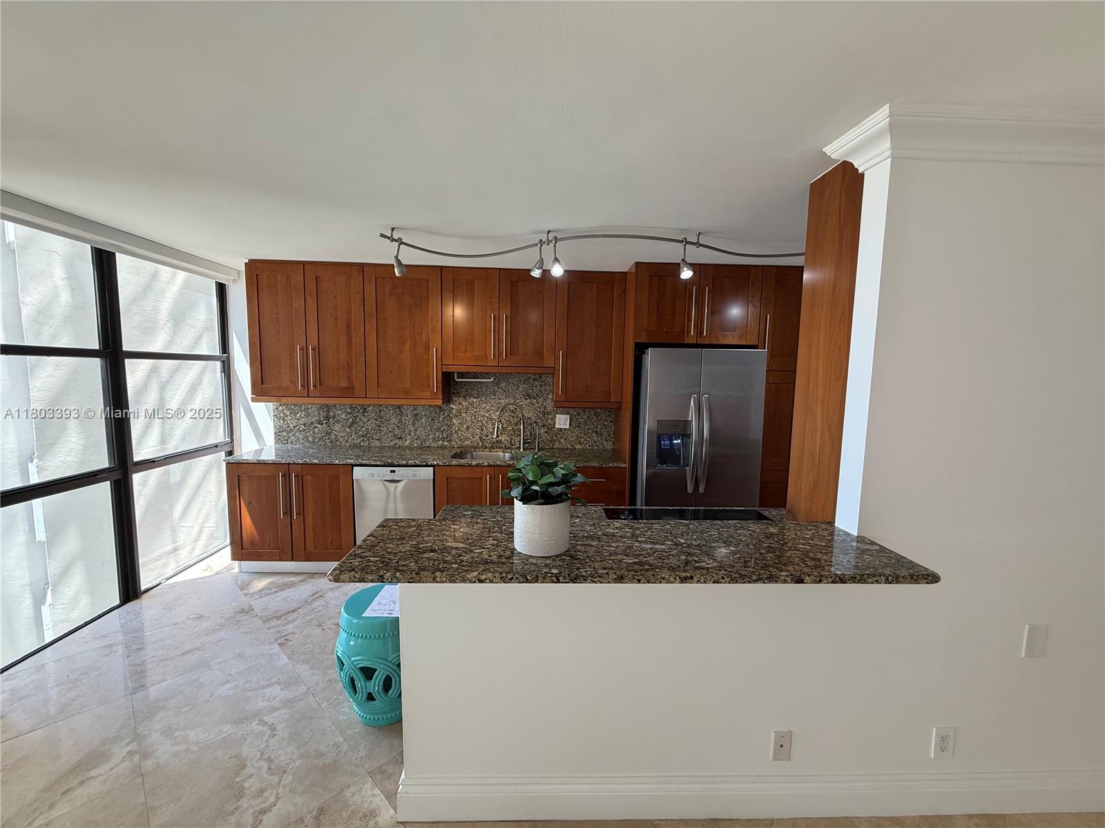 18181 Ne 31st Ct 509 Property Photo 1