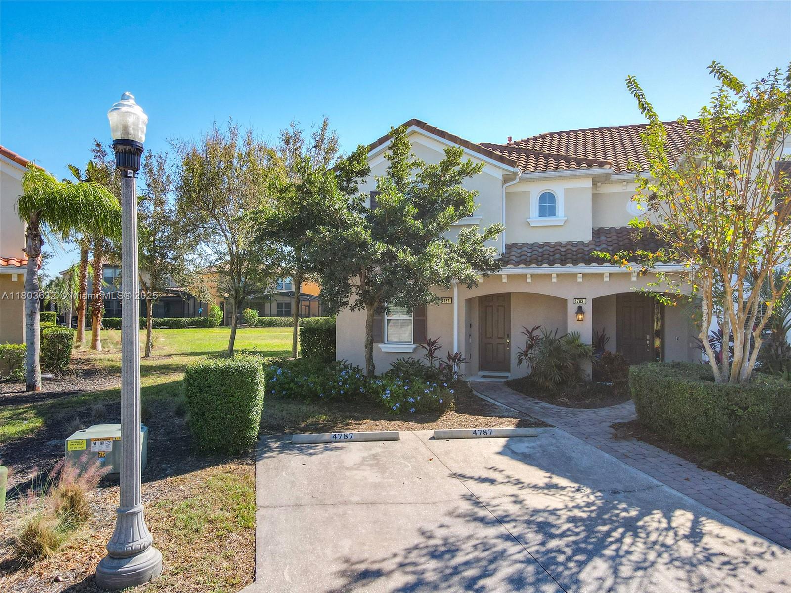 4787 Terrasonesta Property Photo