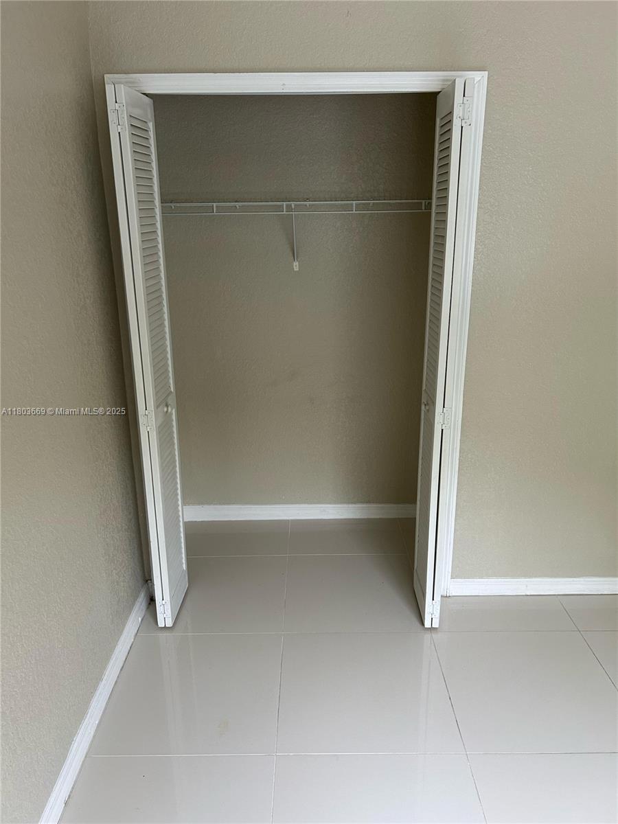 61 Ne 13th Ave 11 Property Photo 5