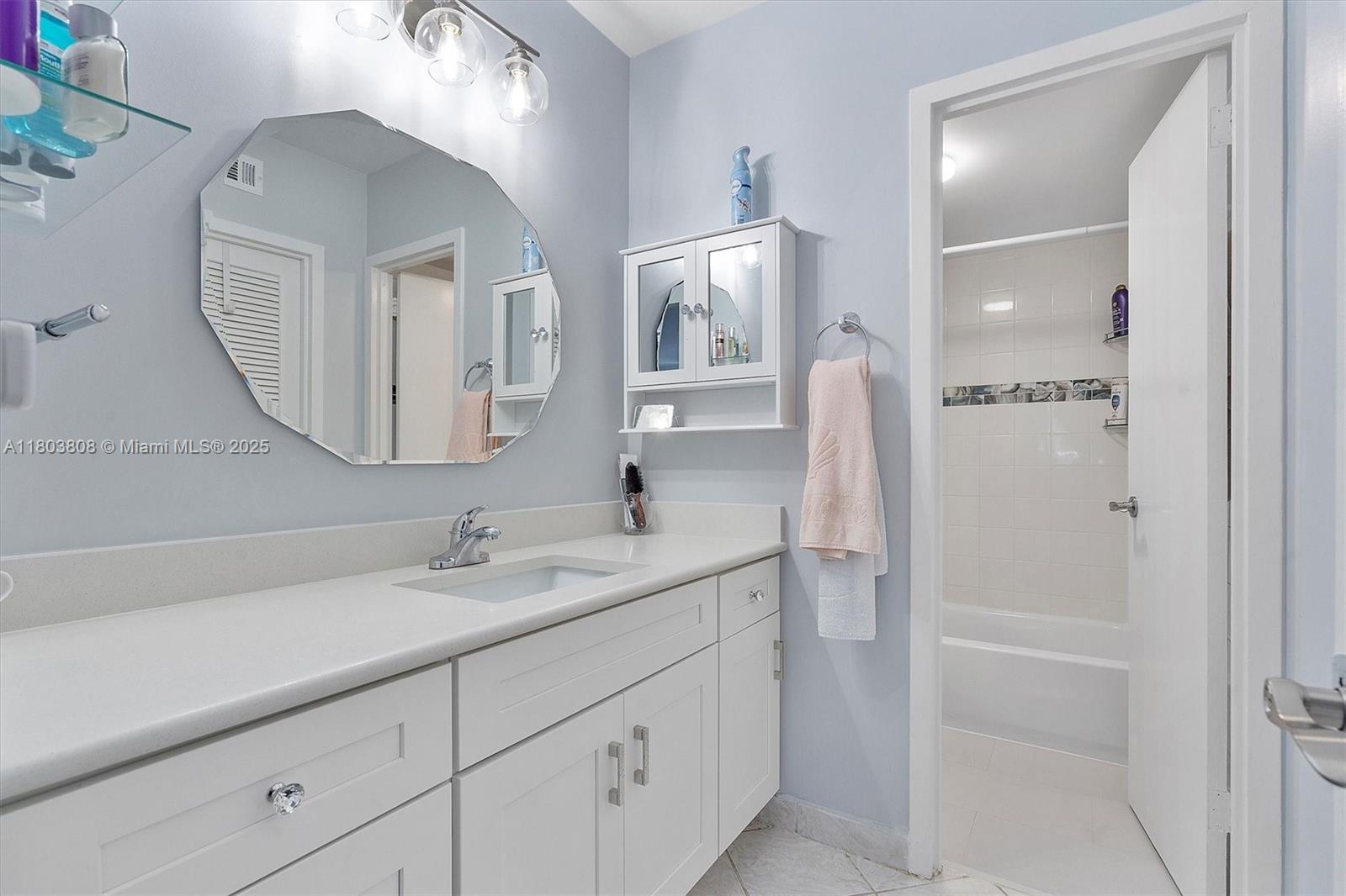 9511 Collins Ave 1002 Property Photo 12
