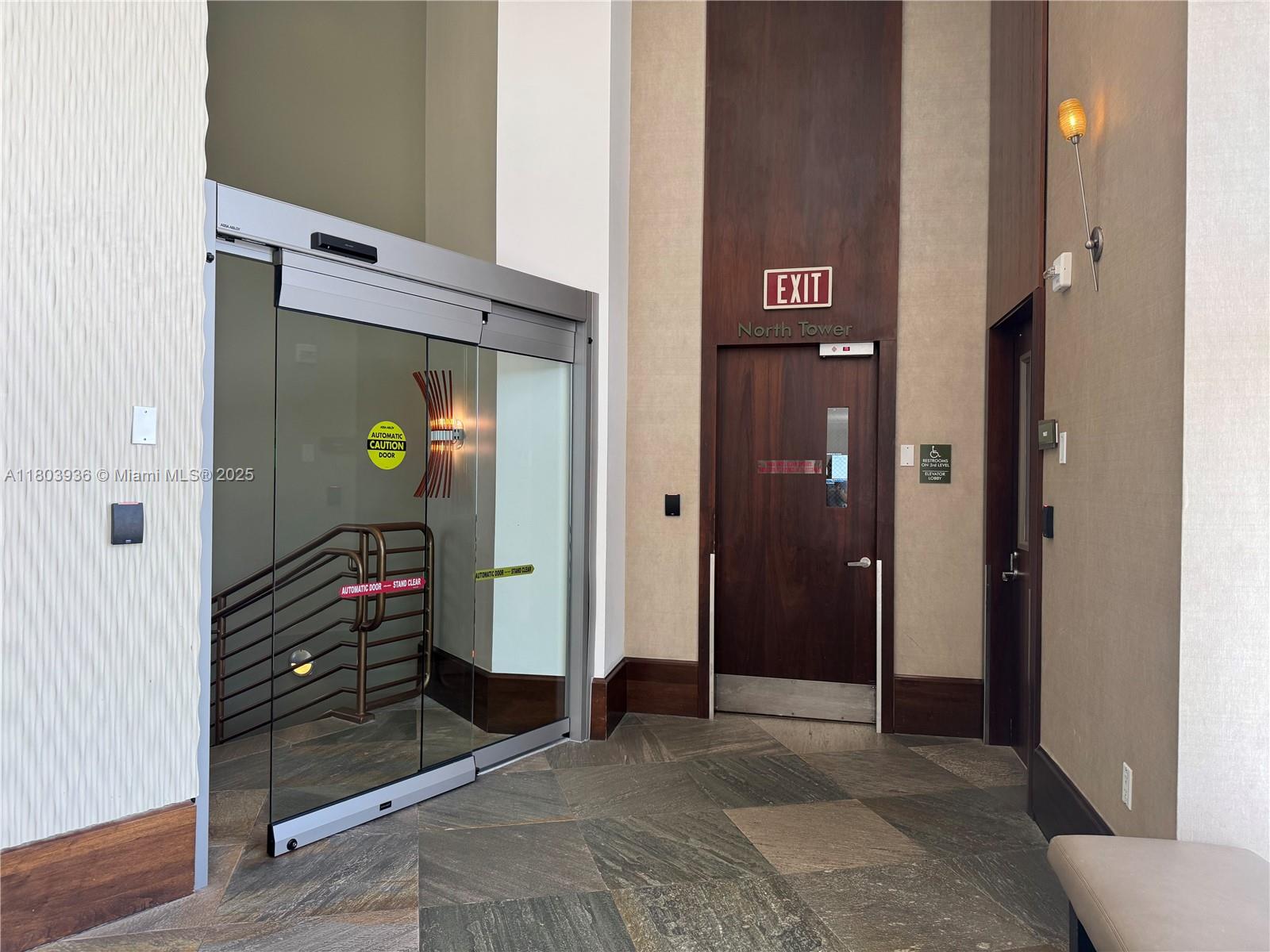 2641 N Flamingo Rd 1001n Property Photo 8