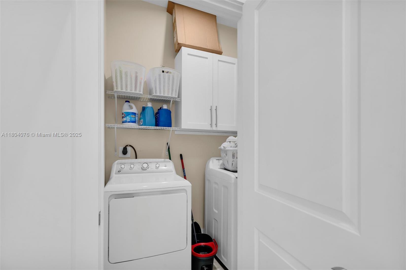 84 Ave C Property Photo 30