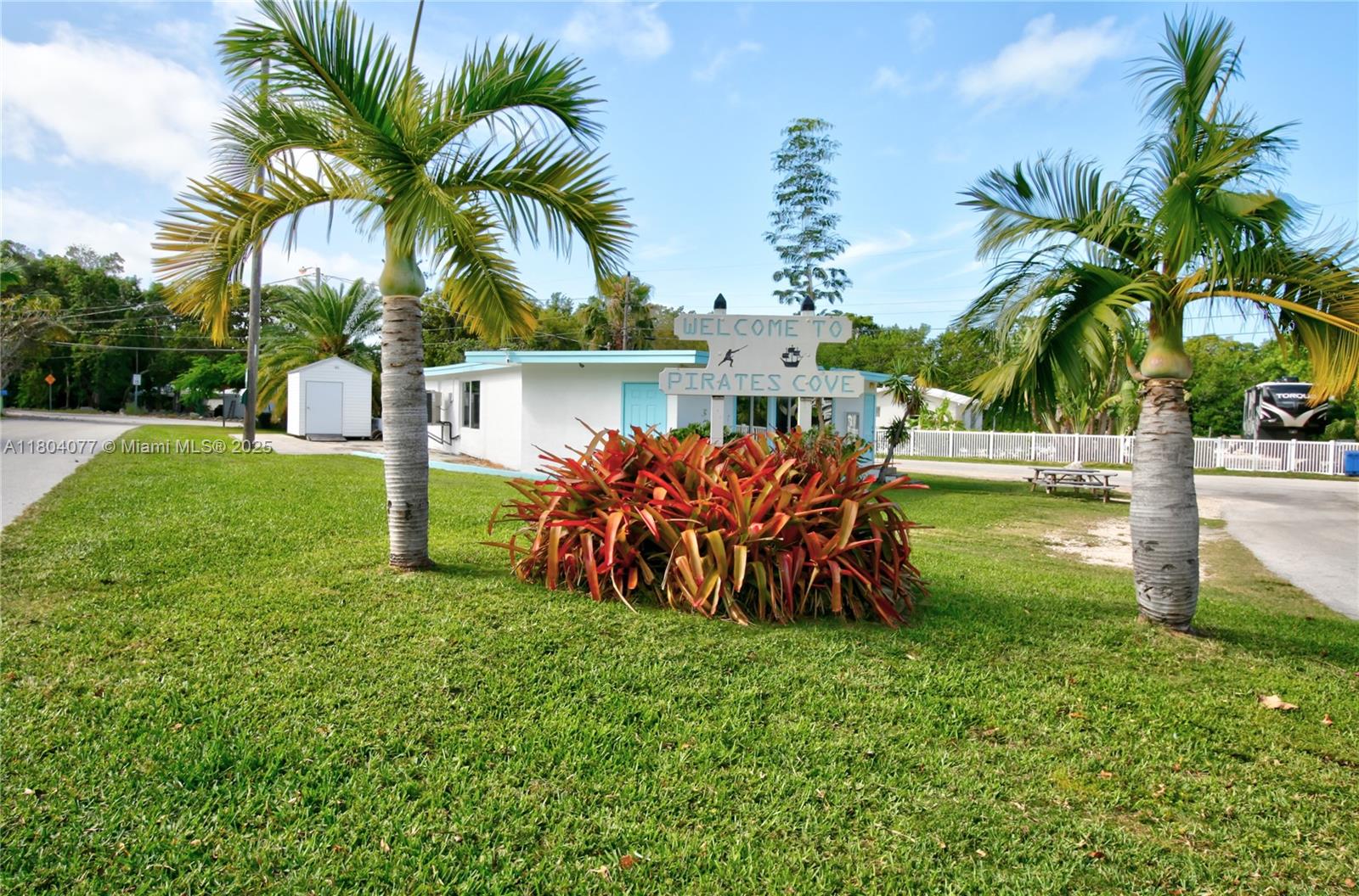 32 Pirates Dr Property Photo 24