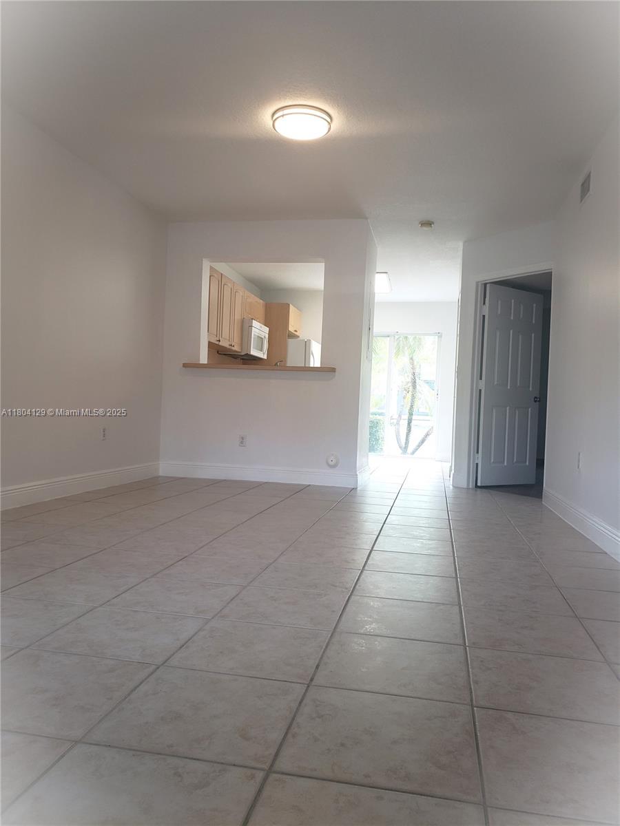 7940 Nw 6th St 103 Property Photo 6