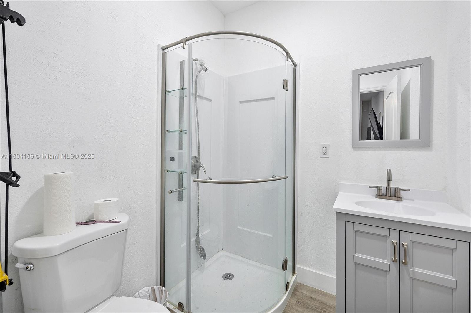 666 Sw 12th St 666 Property Photo 25