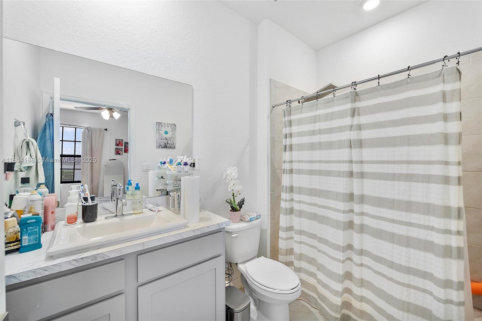666 Sw 12th St 666 Property Photo 26