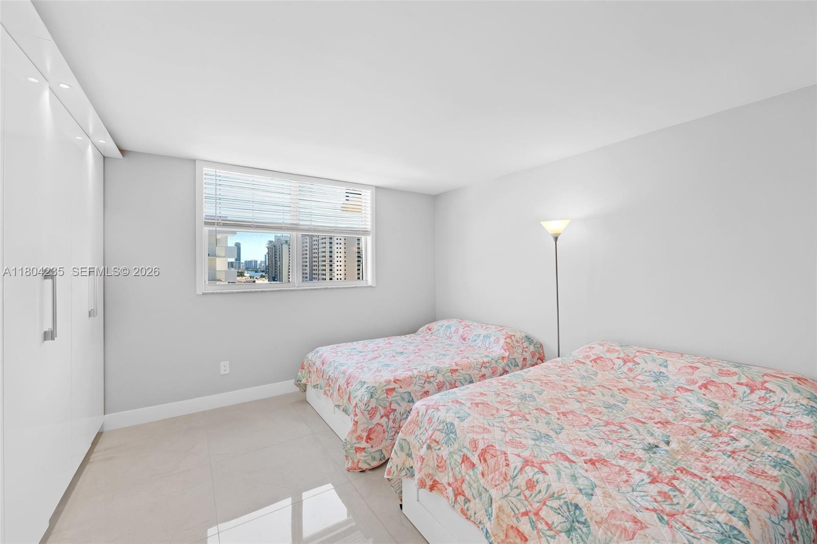 1501 S Ocean Dr 1005 Property Photo 16