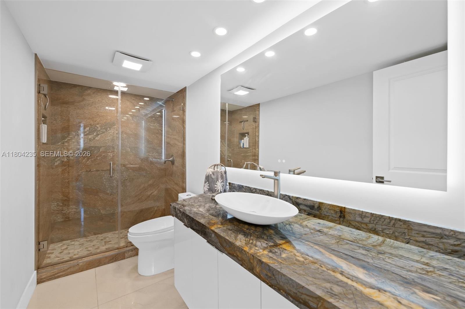 1501 S Ocean Dr 1005 Property Photo 18