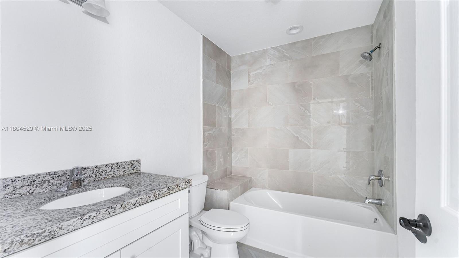 13395 Sw 250th Ln Property Photo 6