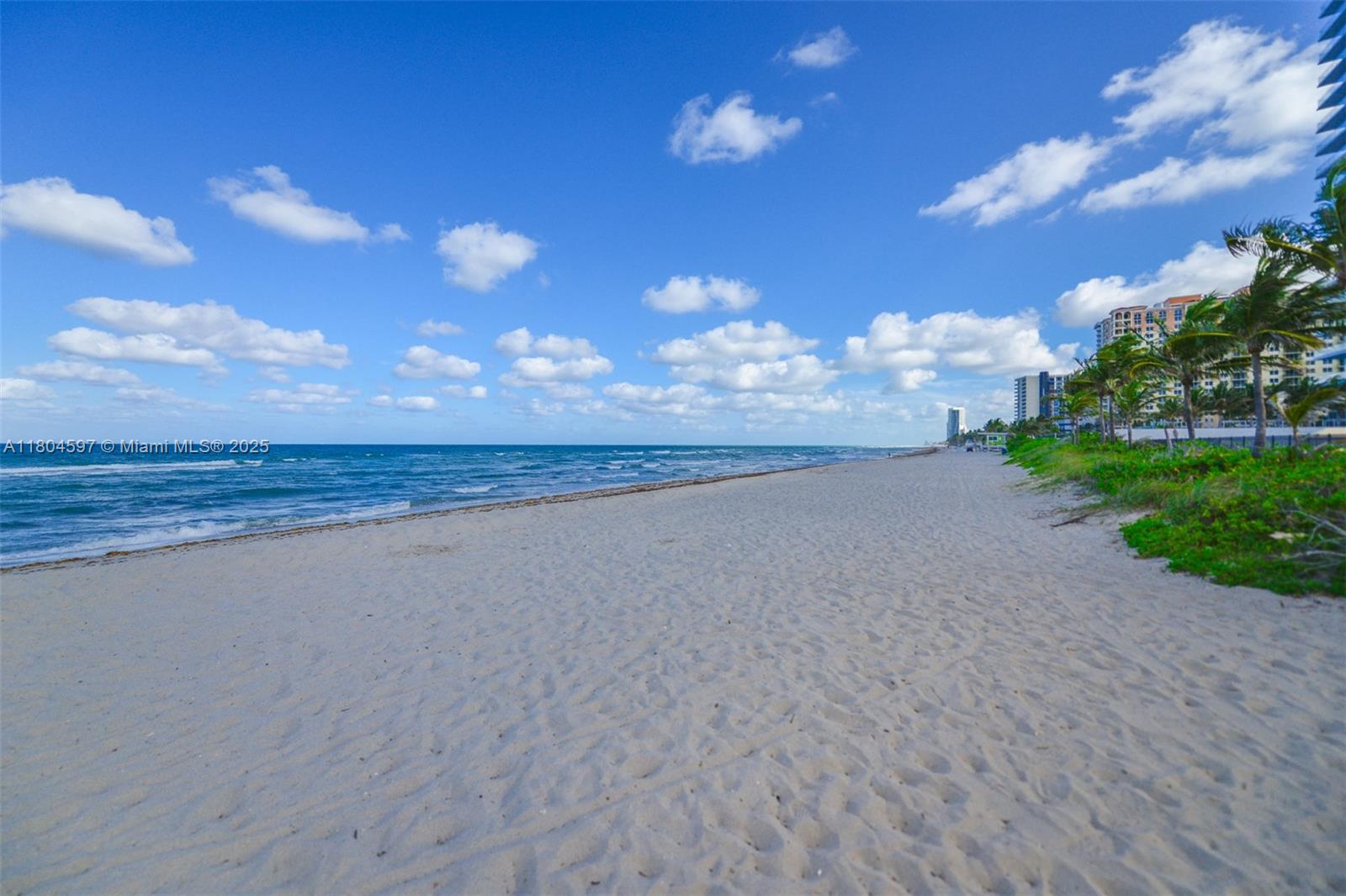 1980 S Ocean Dr 18g Property Photo