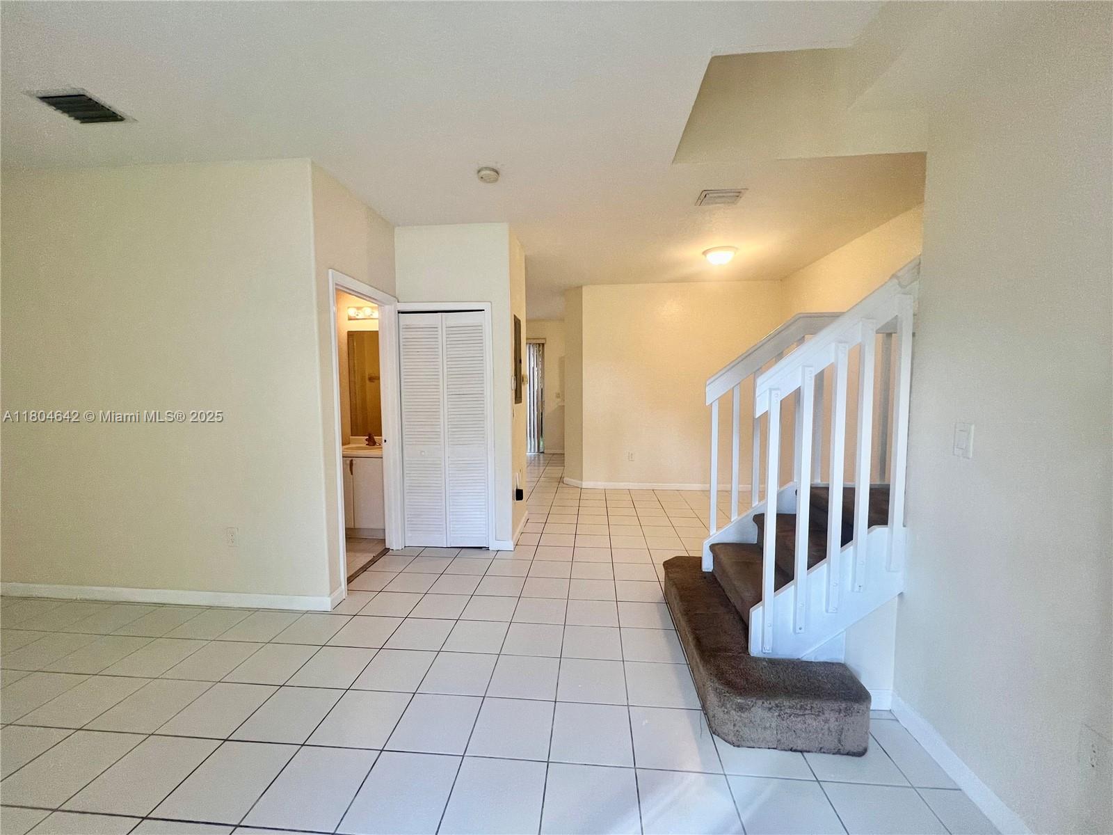 1429 Se 24th Ct 263 Property Photo 1