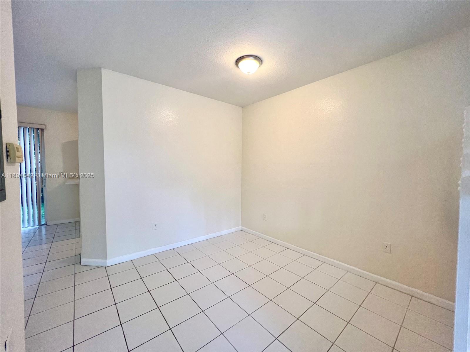 1429 Se 24th Ct 263 Property Photo 4