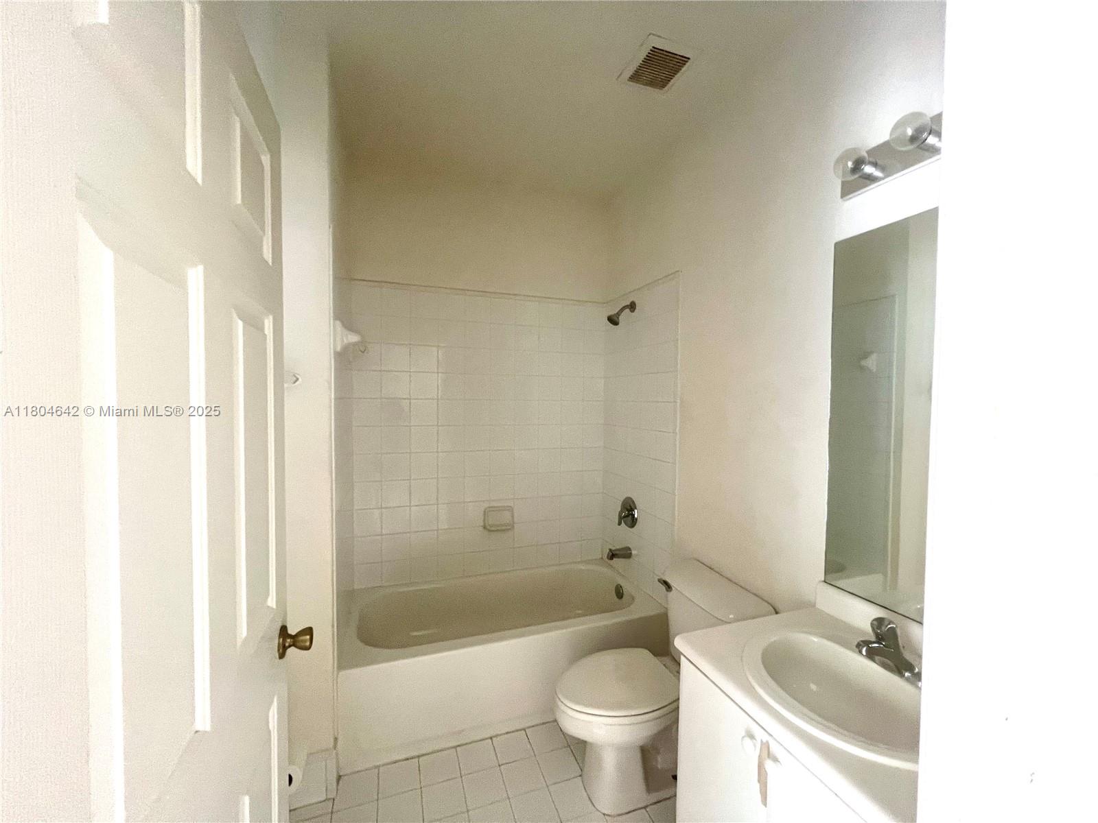 1429 Se 24th Ct 263 Property Photo 21