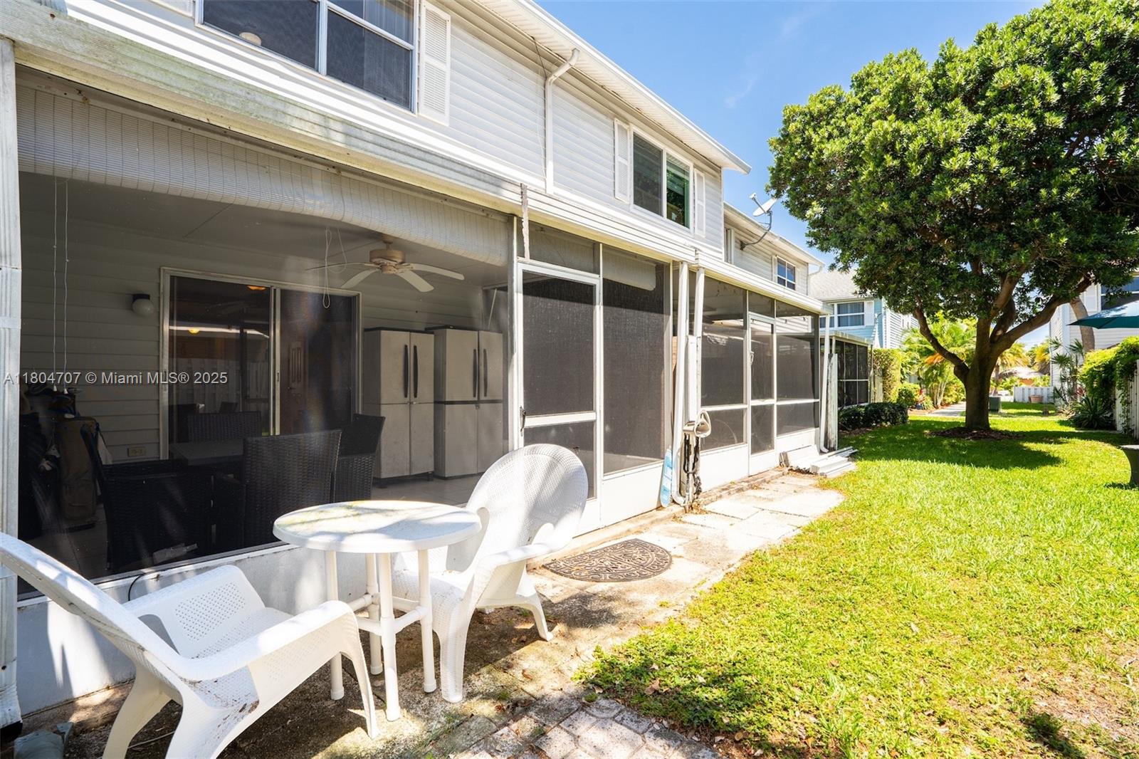 2683 Ne 15th St Property Photo 18