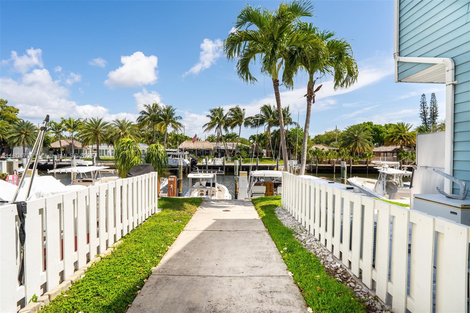 2683 Ne 15th St Property Photo 20