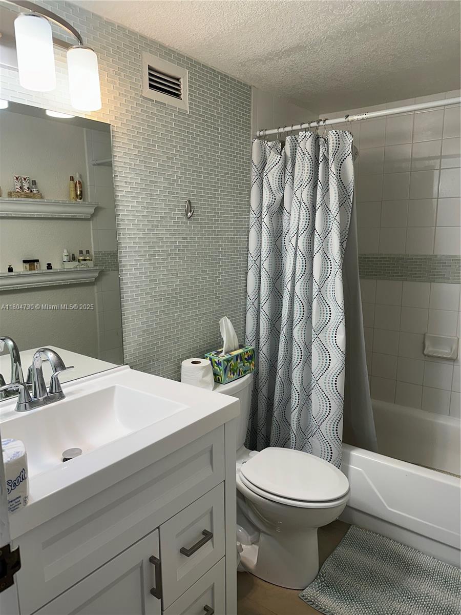 2501 S Ocean Dr 1228 Property Photo 13