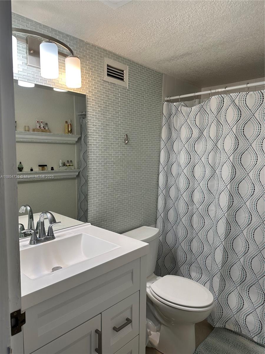 2501 S Ocean Dr 1228 Property Photo 14