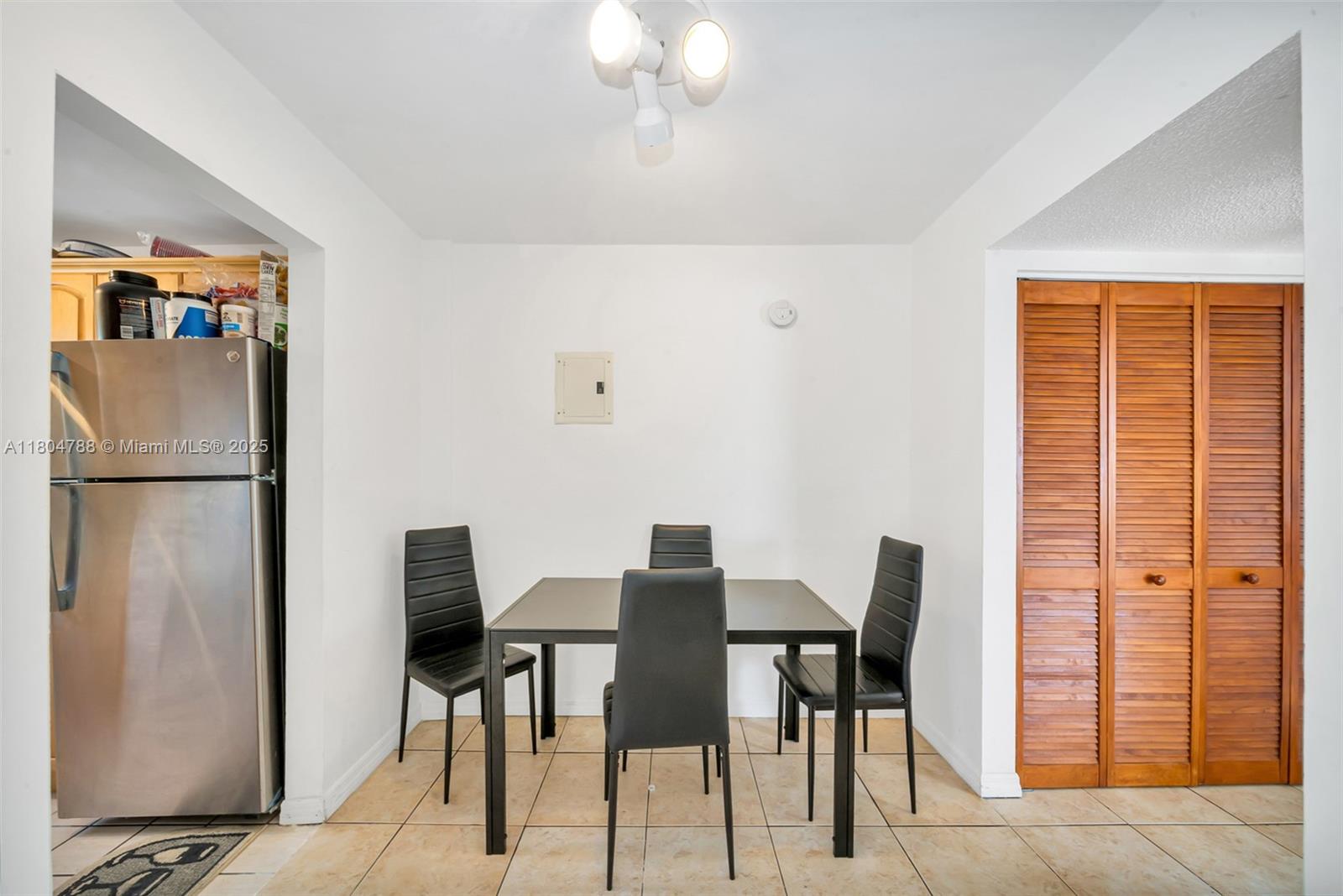 1530 Pennsylvania Ave 203 Property Photo 6