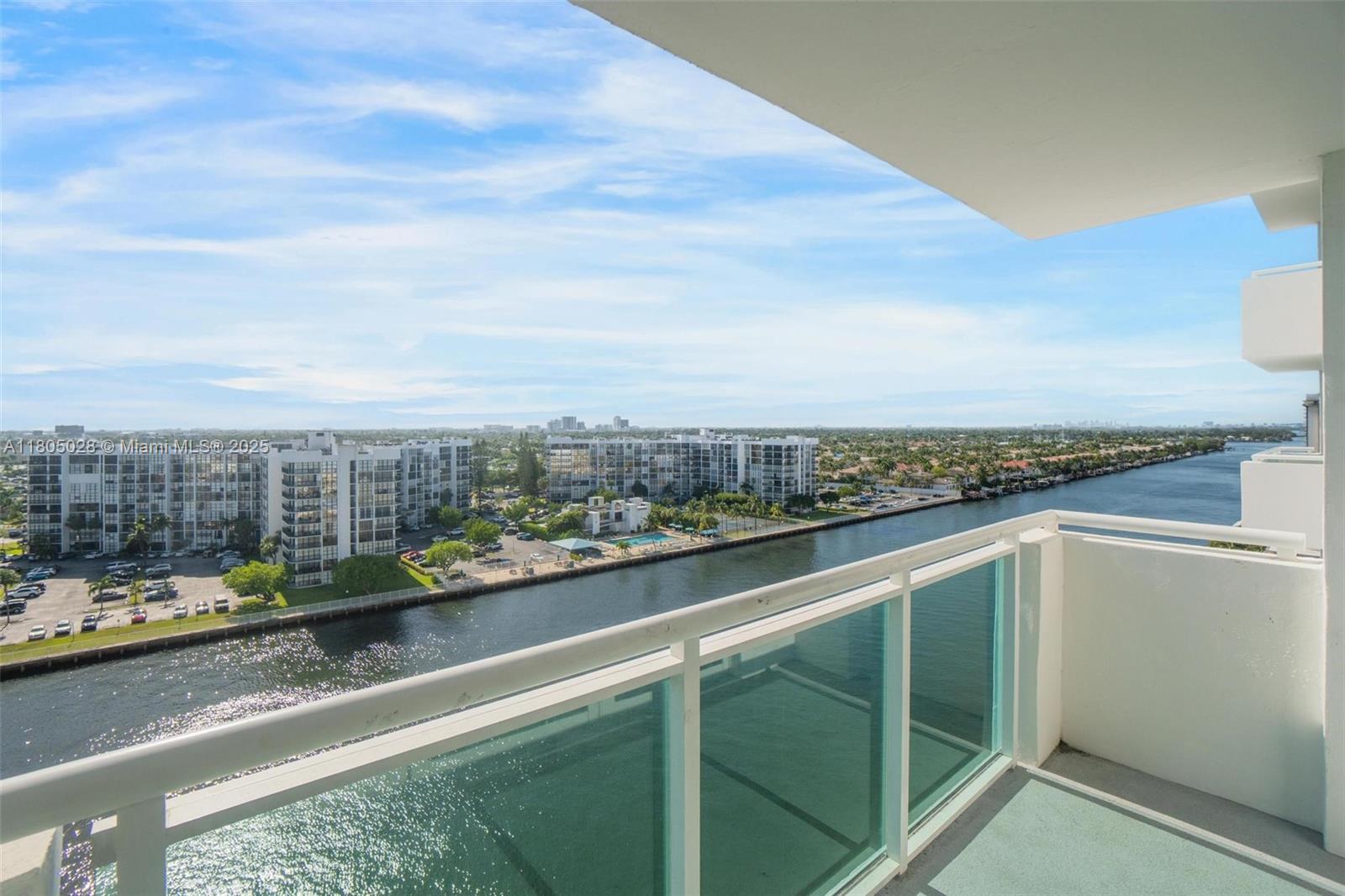 3000 S Ocean Dr 1112 Property Photo