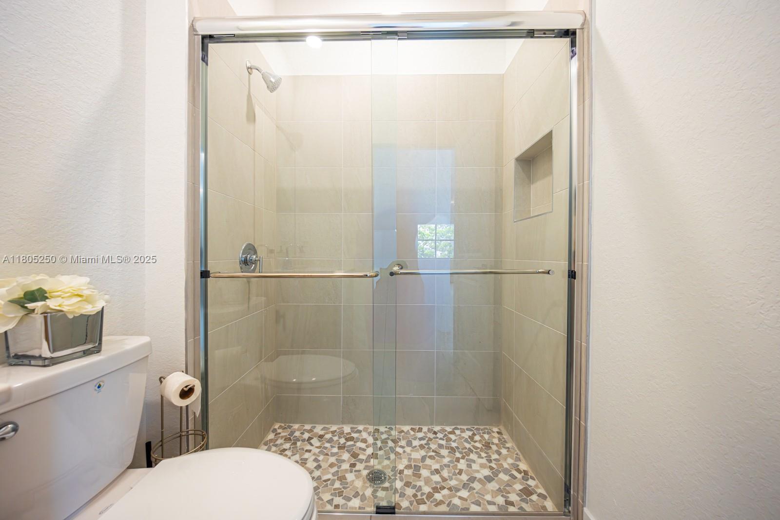 715 Se 17th Ave Property Photo 16