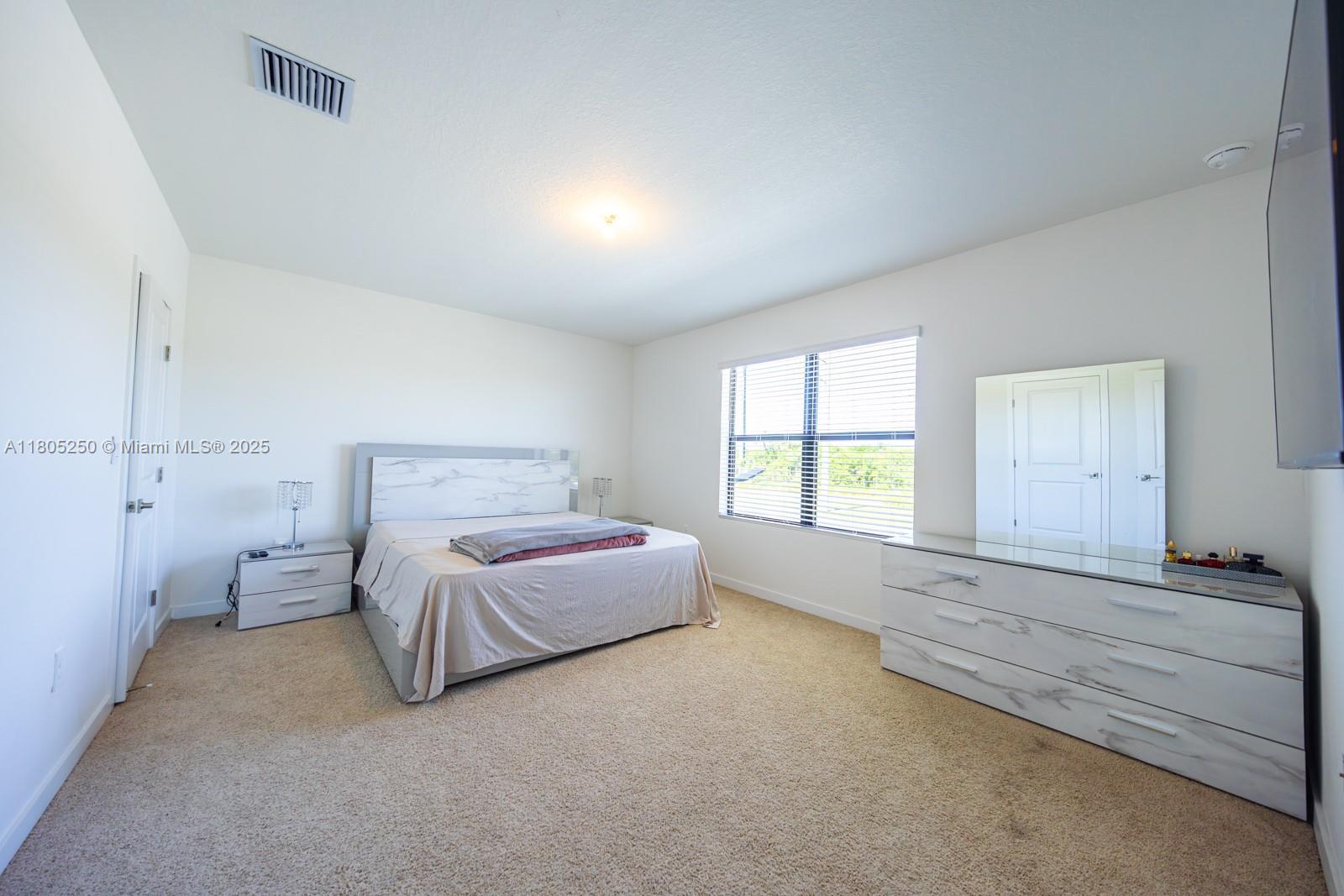 715 Se 17th Ave Property Photo 30