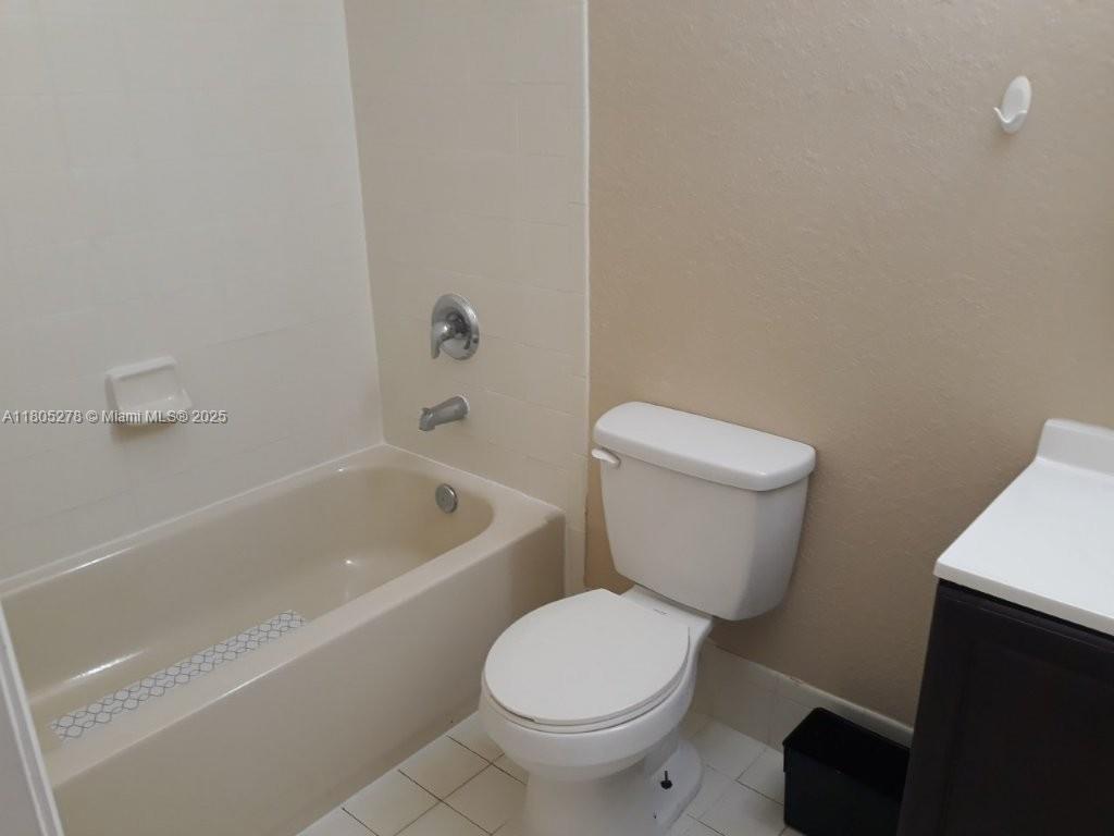 2731 Se 17th Ave Property Photo 6