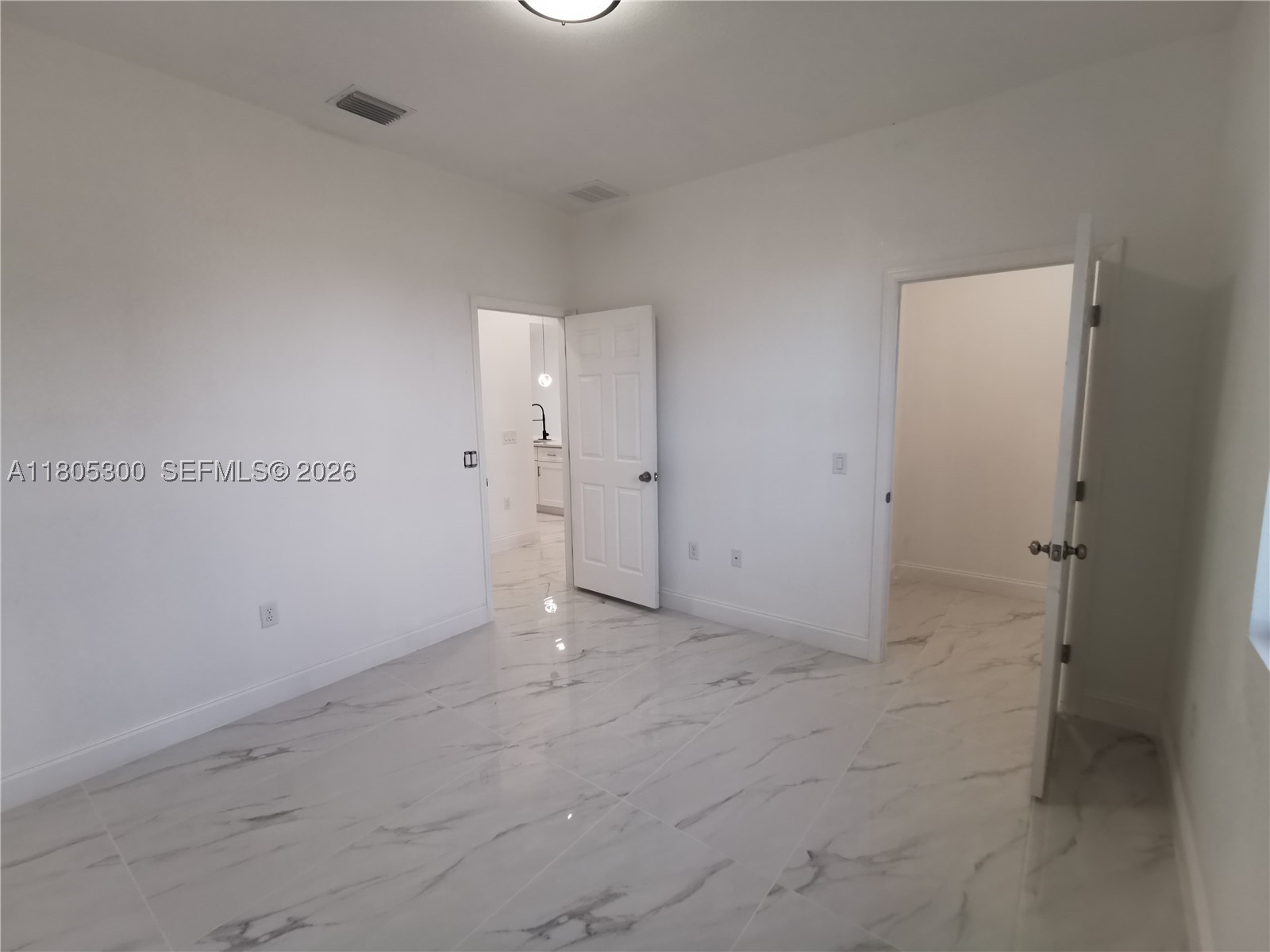 326 Nathan Ave Property Photo 35