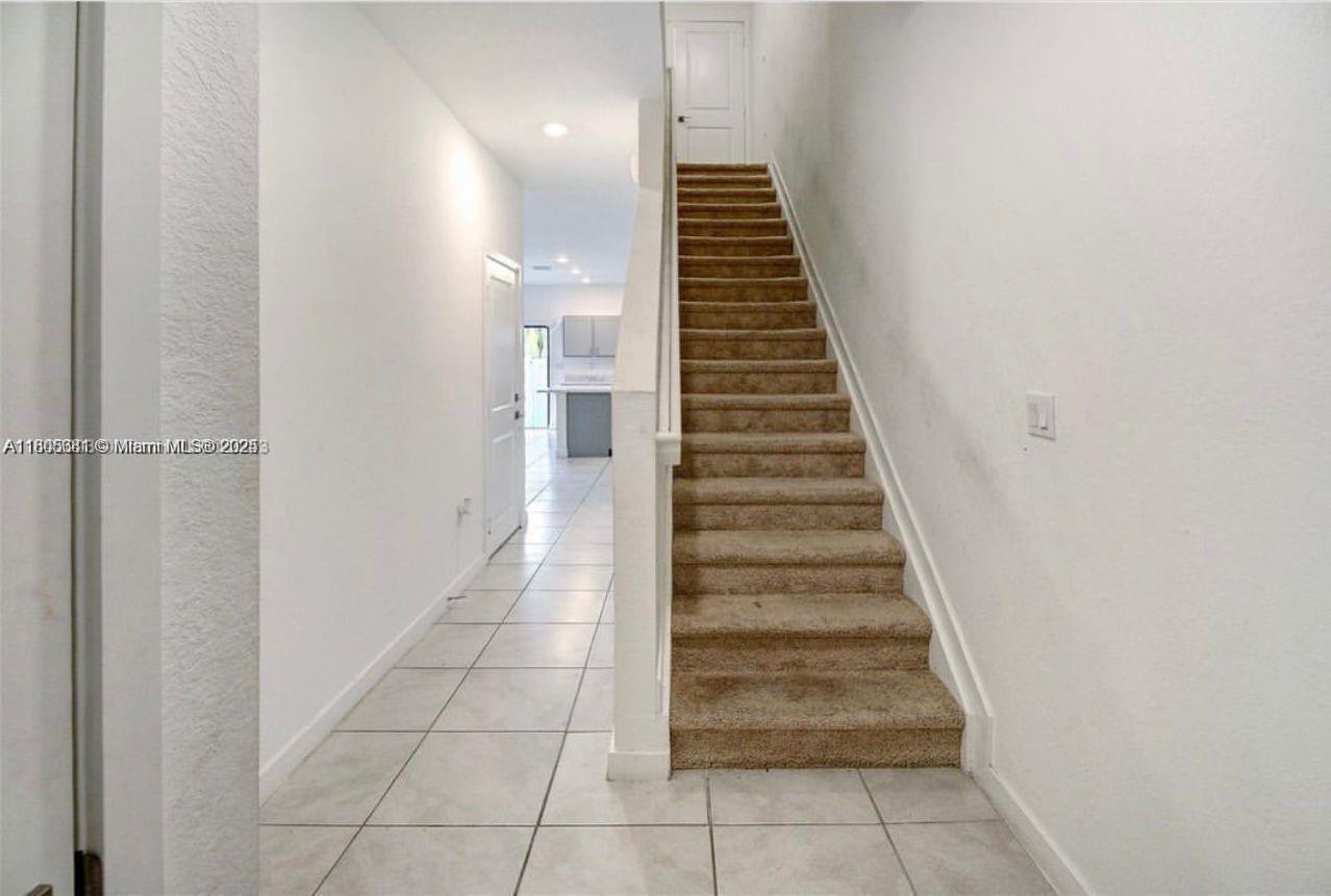 777 Sw 11th St Property Photo 2