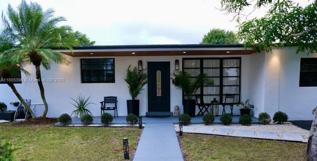 7110 Duval St Property Photo
