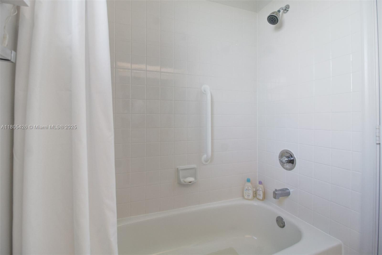 2597 Se 7th Ct Property Photo 28