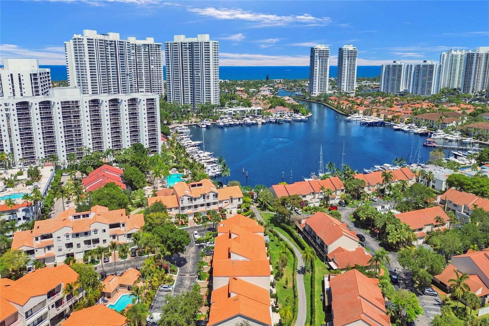 21382 Marina Cove Cir 15-d Property Photo 1