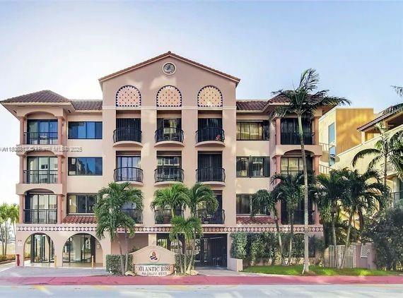 8816 Collins Ave Property Photo 1
