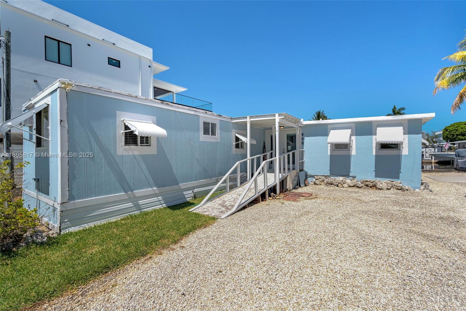 137 Grassy Rd Property Photo