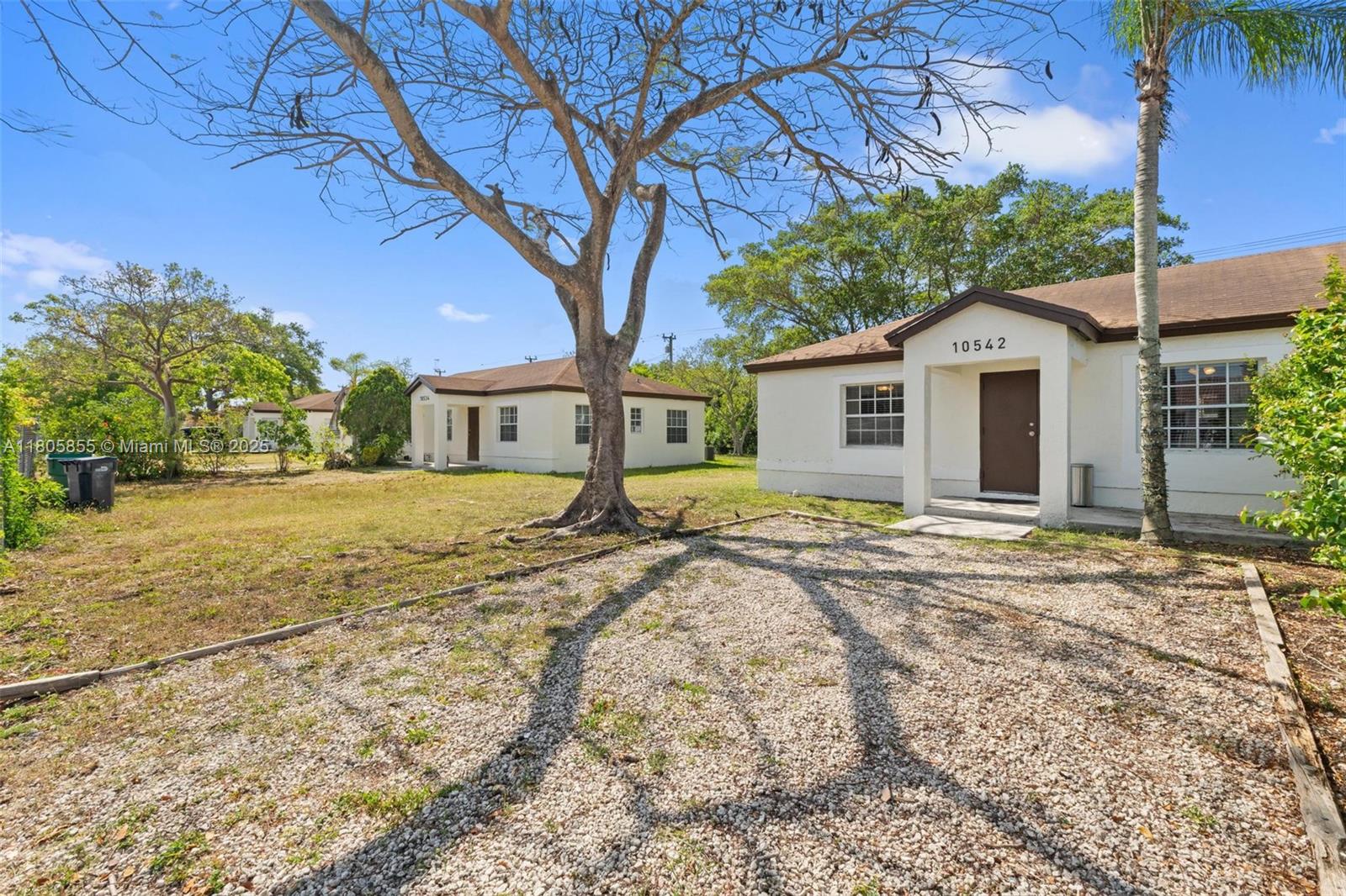 10544 SW 182nd St Property Photo 1