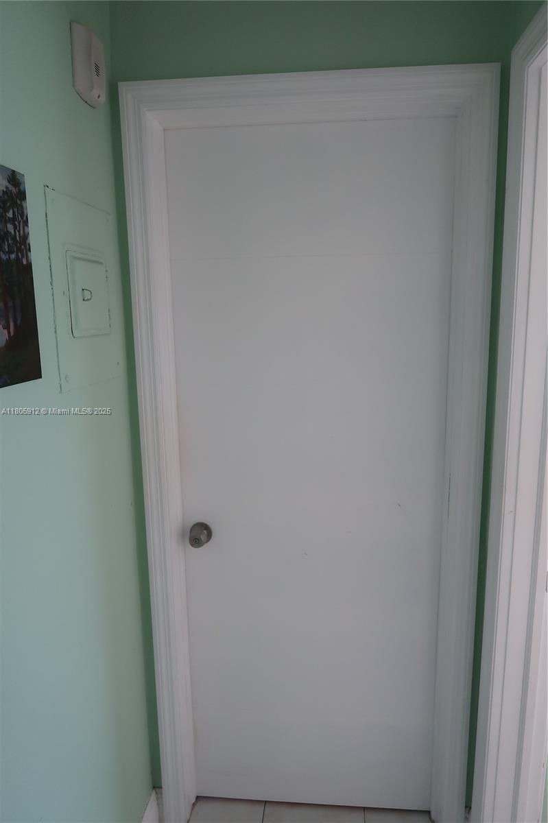 700 Layne Blvd 112 Property Photo 23