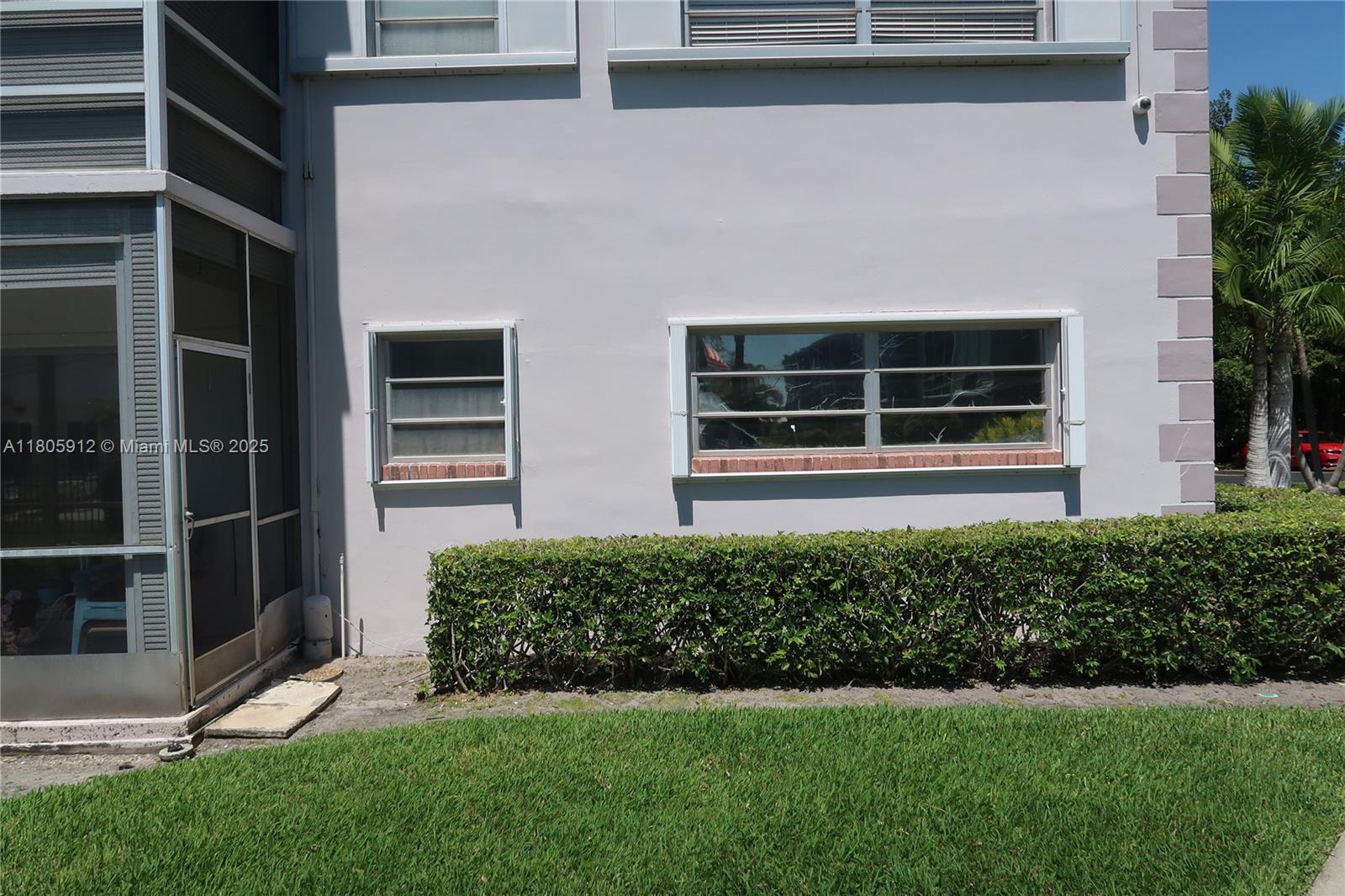 700 Layne Blvd 112 Property Photo 43