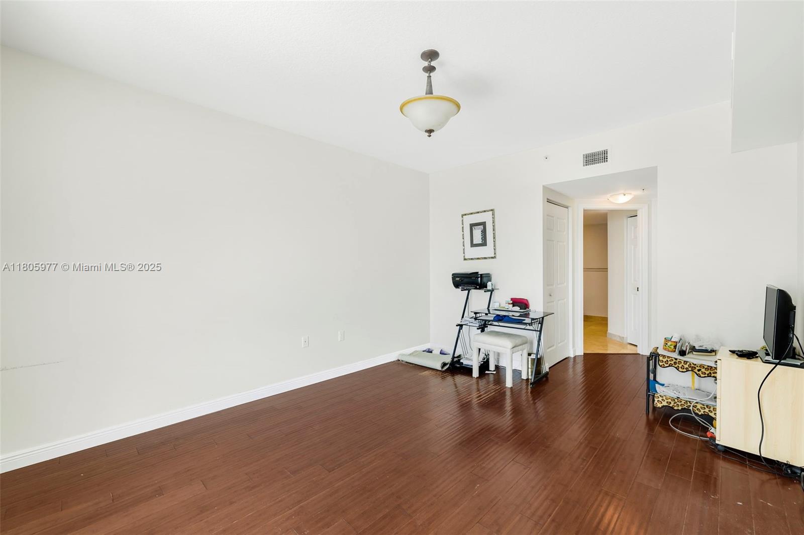 1755 E Hallandale Beach Blvd 1604e Property Photo 20
