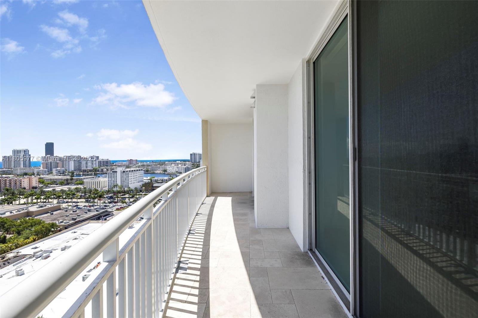 1755 E Hallandale Beach Blvd 1604e Property Photo 28