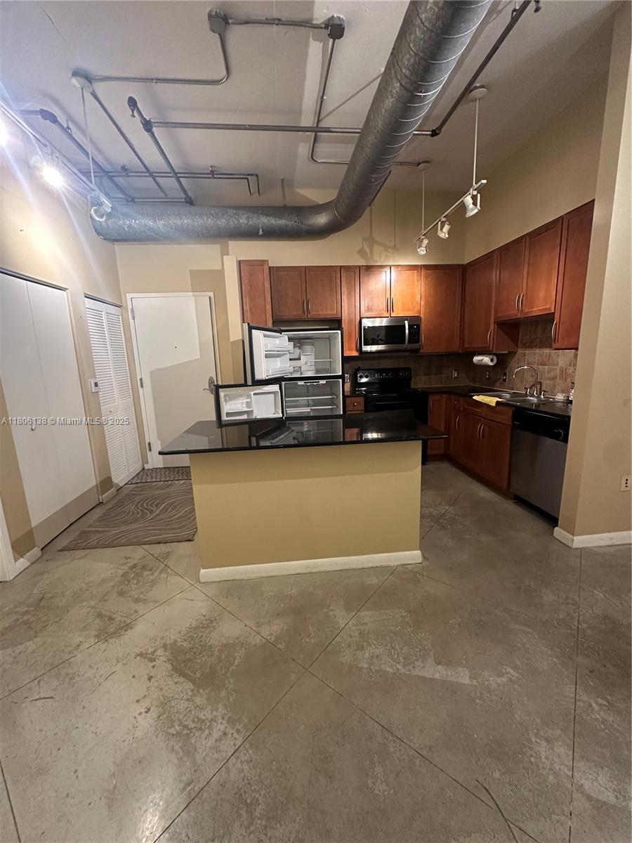 2001 Biscayne Blvd 3503 Property Photo 17